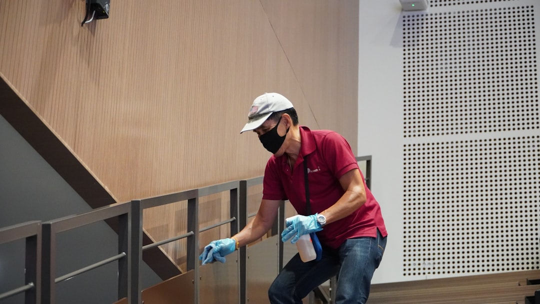 tech cleaning