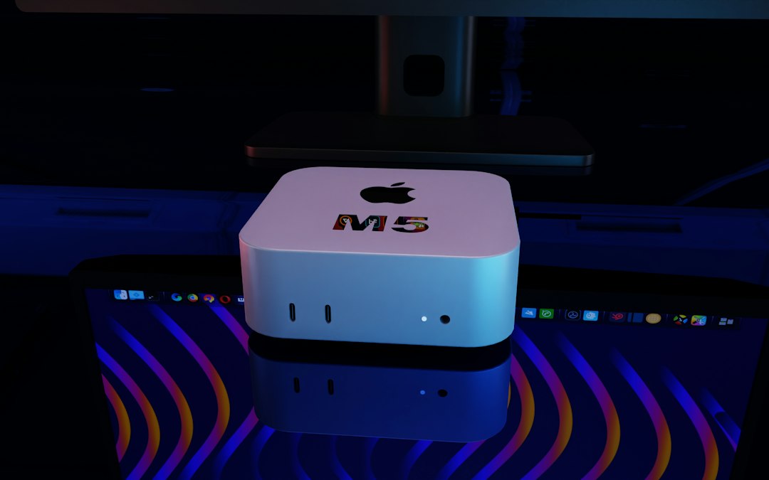 compact workspace tech